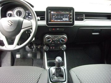 Car image 7