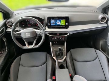 Car image 11