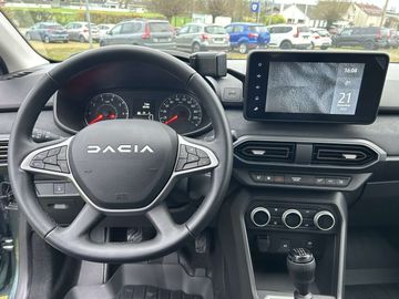 Car image 22