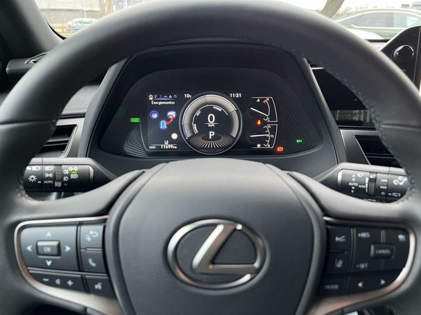 Lexus UX 112 kW image number 12