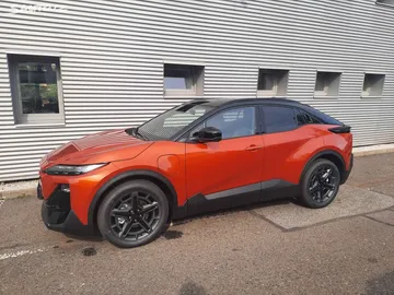 Car image 2