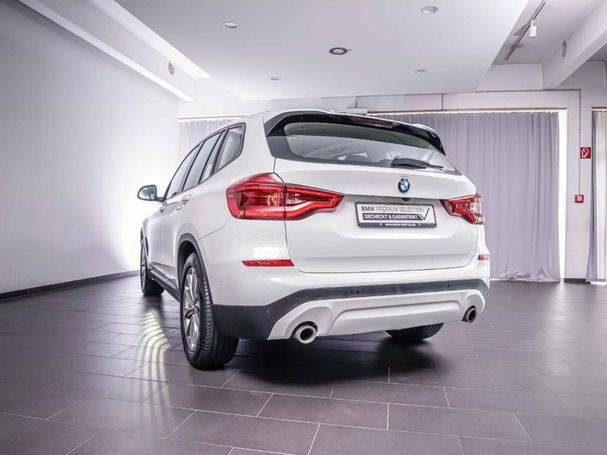 BMW X3 xDrive30i 185 kW image number 2