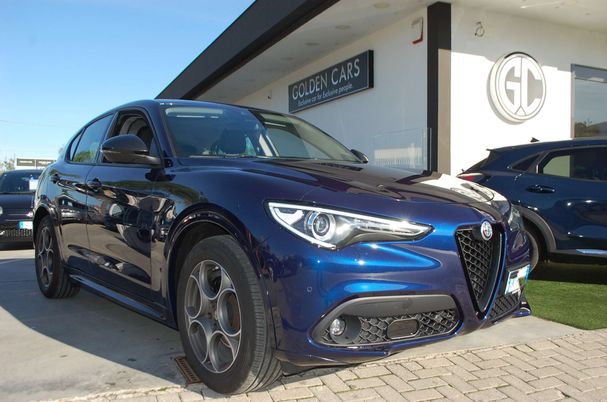 Alfa Romeo Stelvio 2.2 140 kW image number 2