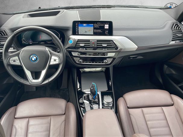 BMW iX3 210 kW image number 6