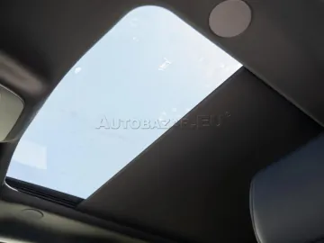 Car image 43