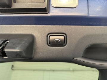 Car image 42