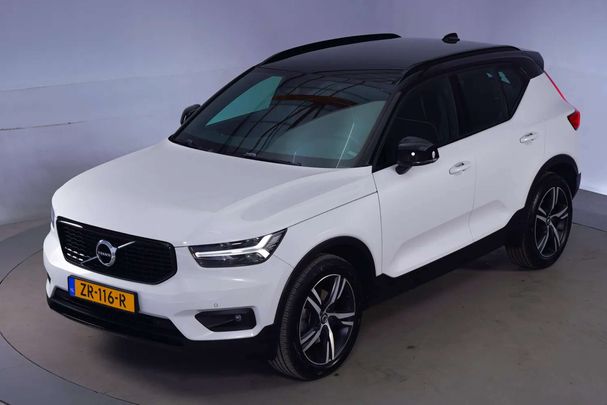 Volvo XC40 T4 140 kW image number 13