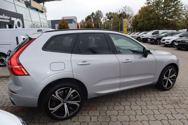 Volvo XC60 AWD B5 173 kW image number 1