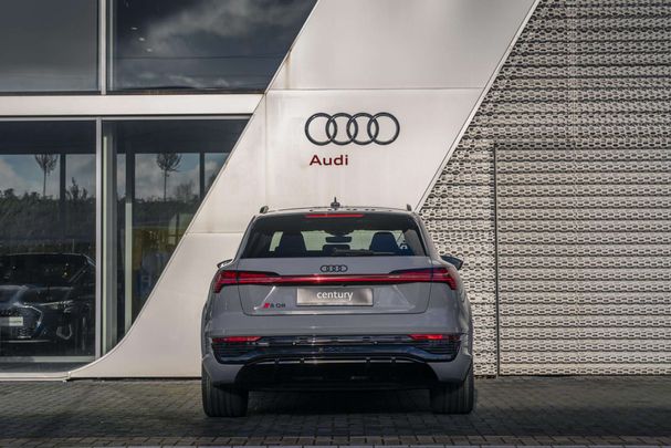 Audi SQ8 quattro e-tron 370 kW image number 6