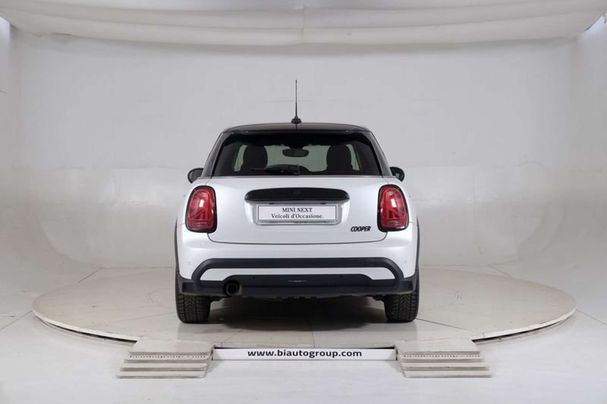 Mini Cooper Mini Yours 100 kW image number 4