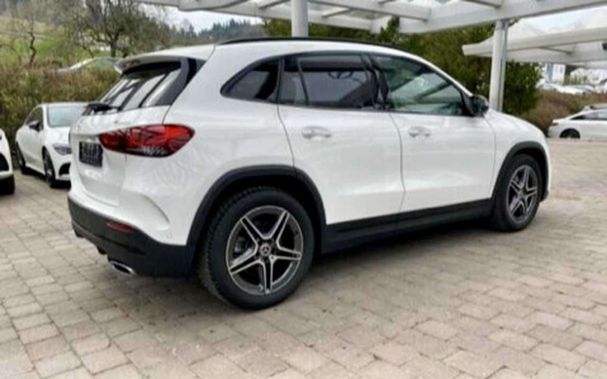 Mercedes-Benz GLA 220 d 140 kW image number 3