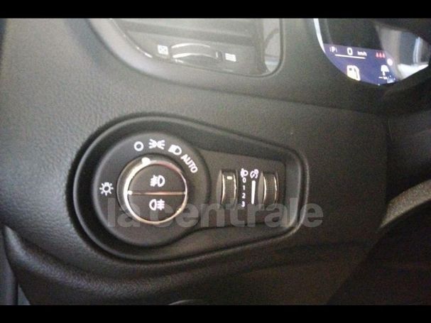 Jeep Renegade 1.3 Turbo PHEV 140 kW image number 9