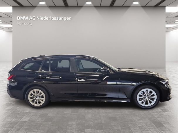 BMW 320i Touring 135 kW image number 3