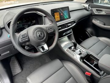 Car image 26