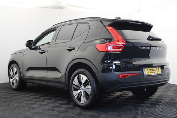 Volvo XC40 T3 Momentum 120 kW image number 5