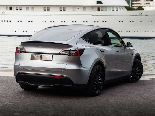 Tesla Model Y Performance AWD Dual Motor 353 kW image number 13