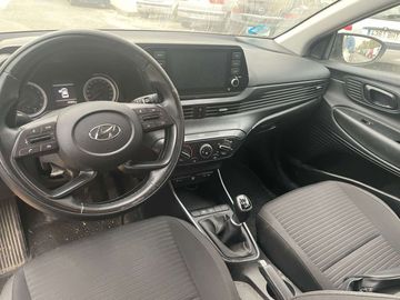 Car image 14