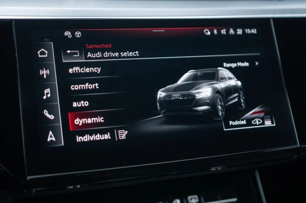 Audi e-tron 251 kW image number 30