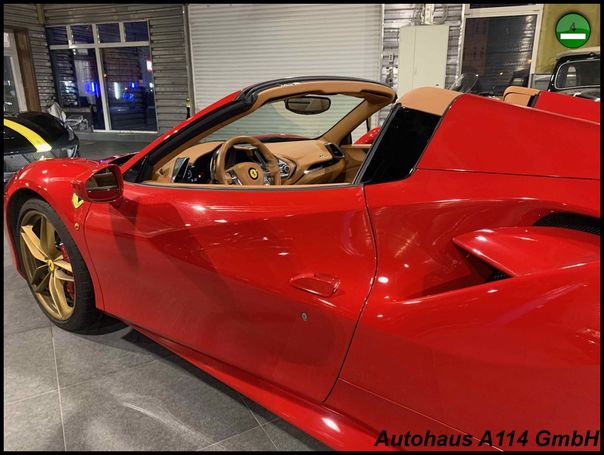 Ferrari 488 Spider 493 kW image number 21