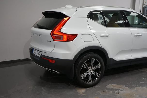 Volvo XC40 T4 AWD Inscription 141 kW image number 3