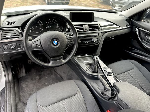 BMW 328i Touring 180 kW image number 13