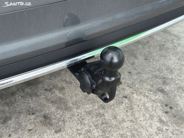 Car image 33