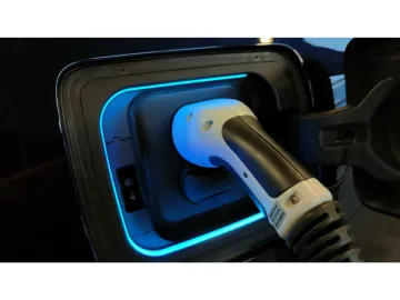 Car image 39