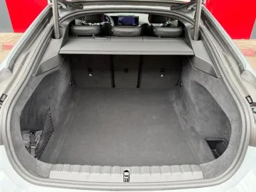Car image 45