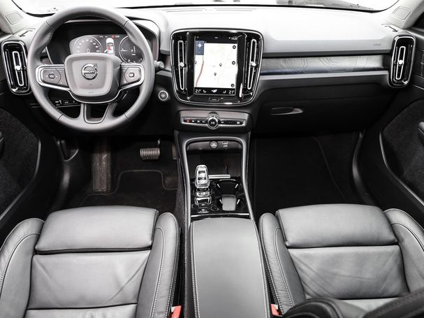 Volvo XC40 T5 Plus 192 kW image number 3