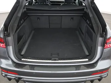 Car image 35
