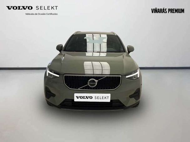 Volvo XC40 T2 Core 95 kW image number 2