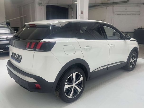 Peugeot 3008 BlueHDi S&S EAT8 Allure 96 kW image number 3