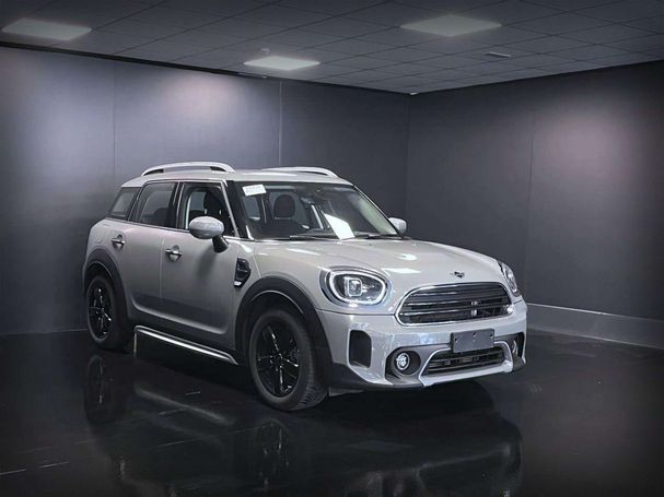 Mini Cooper Countryman Essential 100 kW image number 2