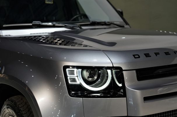 Land Rover Defender 110 183 kW image number 13