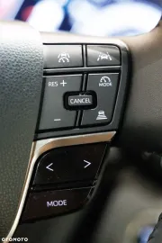 Car image 38