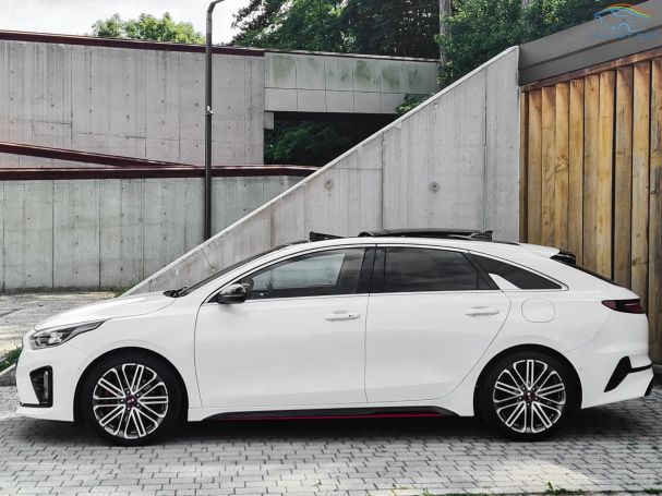 Kia ProCeed GT 150 kW image number 8