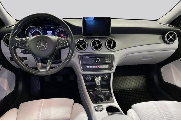 Mercedes-Benz GLA 180 90 kW image number 8