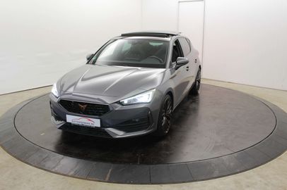 Car image 10