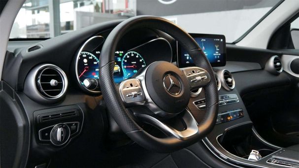 Mercedes-Benz GLC 300 de 4Matic 225 kW image number 11