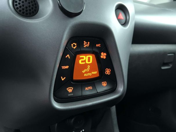 Toyota Aygo 53 kW image number 21