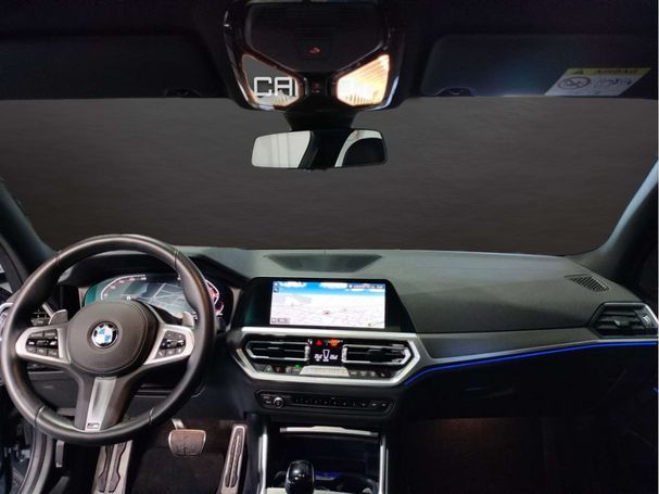 BMW 330i Touring xDrive 190 kW image number 7