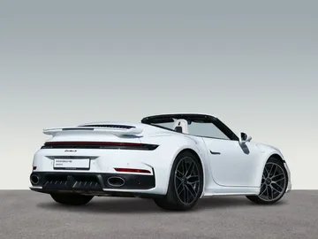 Car image 33