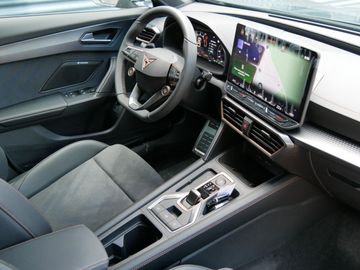 Car image 25