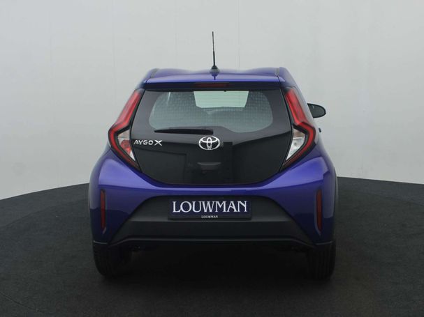 Toyota Aygo X 1.0 VVT-i CVT 53 kW image number 17