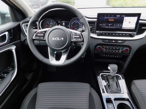 Kia Ceed 1.6 CRDi 48V Vision 100 kW image number 12