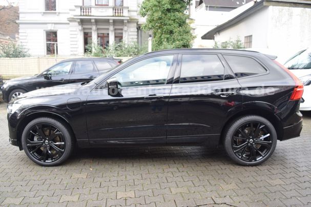 Volvo XC60 T6 Plus Black Edition AWD 293 kW image number 2