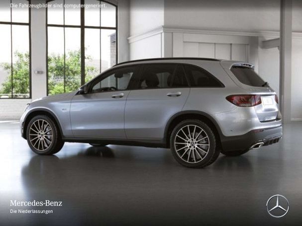 Mercedes-Benz GLC 300 de 225 kW image number 16