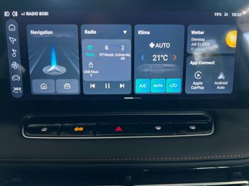 Car image 27