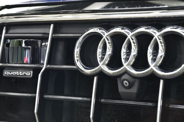 Audi Q8 50 TDI quattro S-line 210 kW image number 26