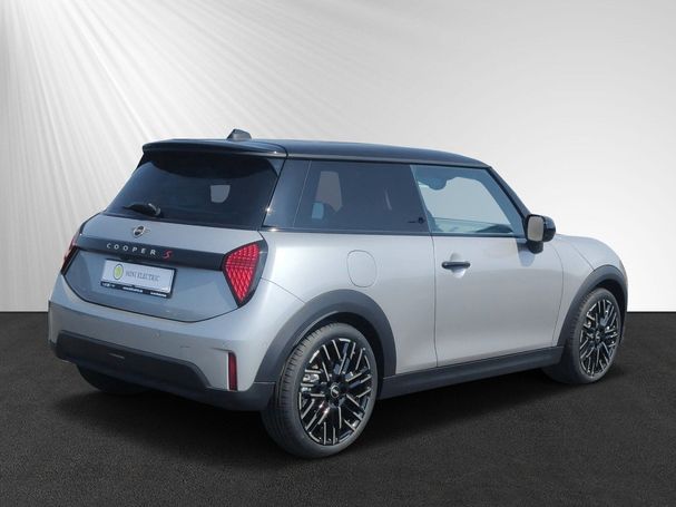 Mini Cooper S Favoured Trim 150 kW image number 2